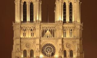 巴黎圣母院内容概括 巴黎圣母院介绍